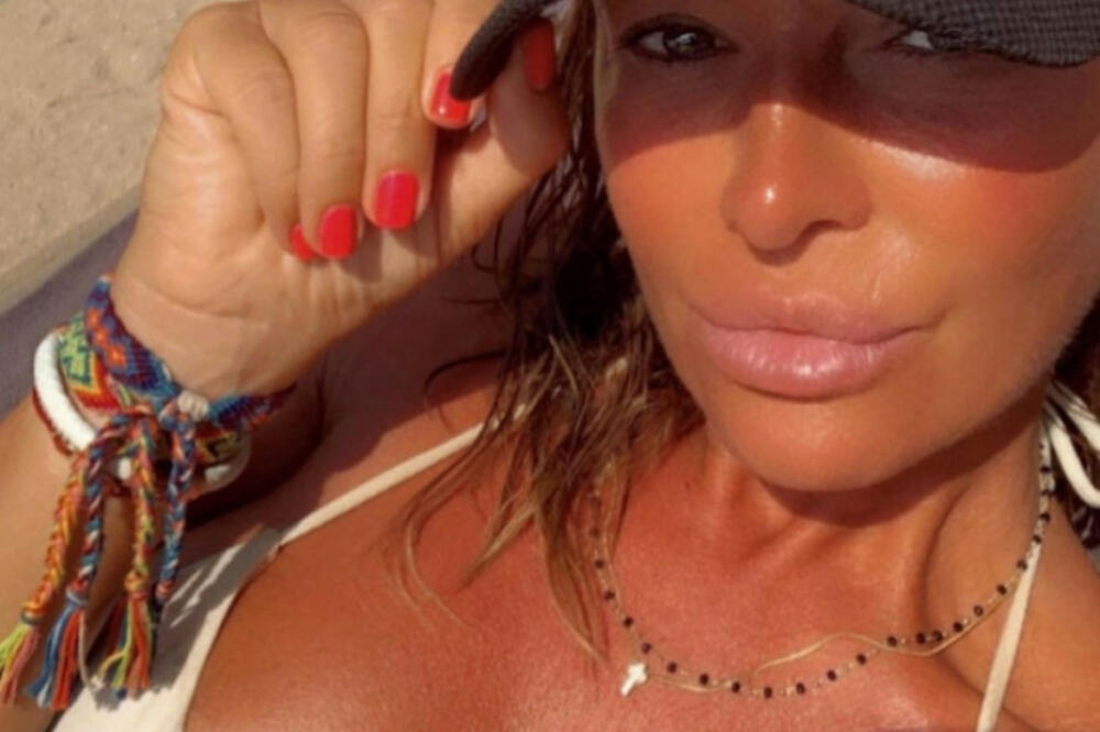 OVA BRUTALNA RIBETINA JE BIVŠA ŽENA MATEJE KEŽMANA: Rodila mu TROJE dece, a izgleda kao TEMPIRANA BOMBA