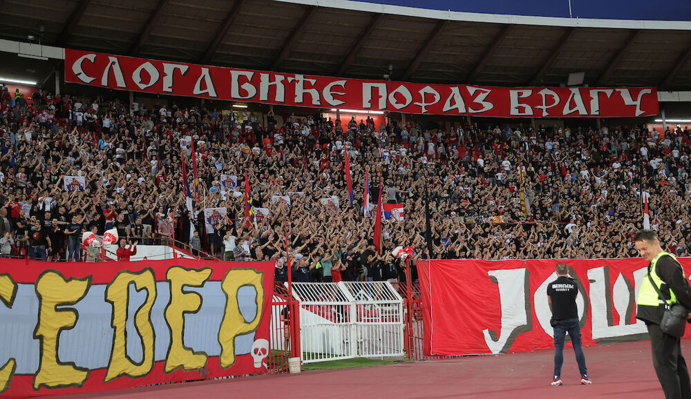 Delije, Navijači Crvene zvezde