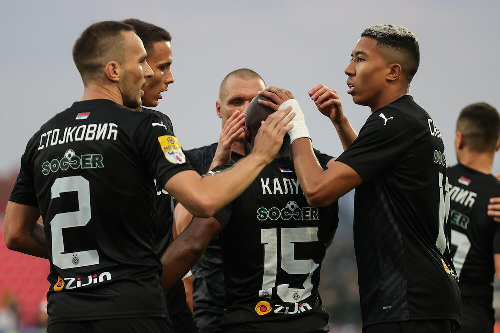 "ALOEE PIKSE, RED JE I DA SRBIJA DOBIJE SVOG..." Grobari poručili selektoru - on mora u reprezentaciju (FOTO)