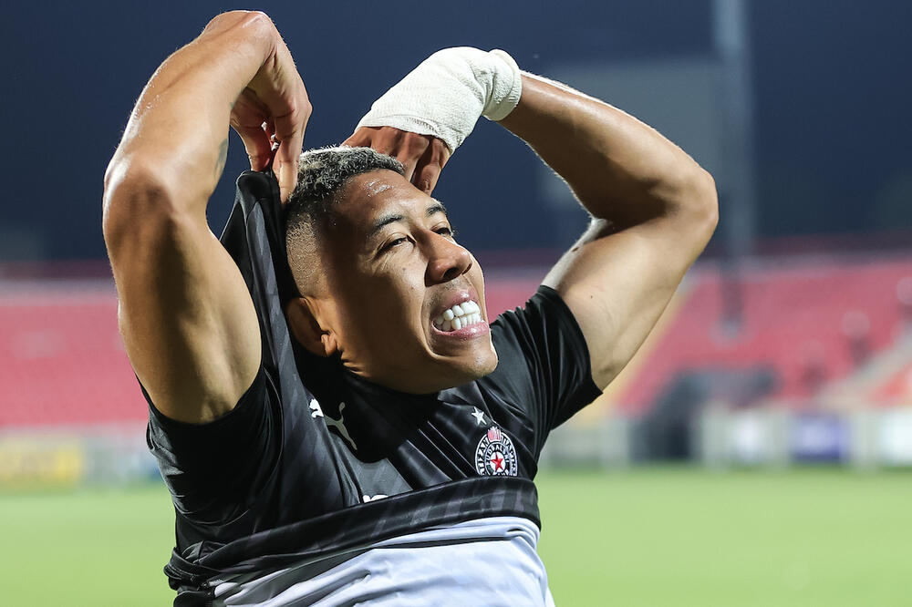 VAZURA SE OGLASIO: Evo šta Partizan planira sa Saldanjom!