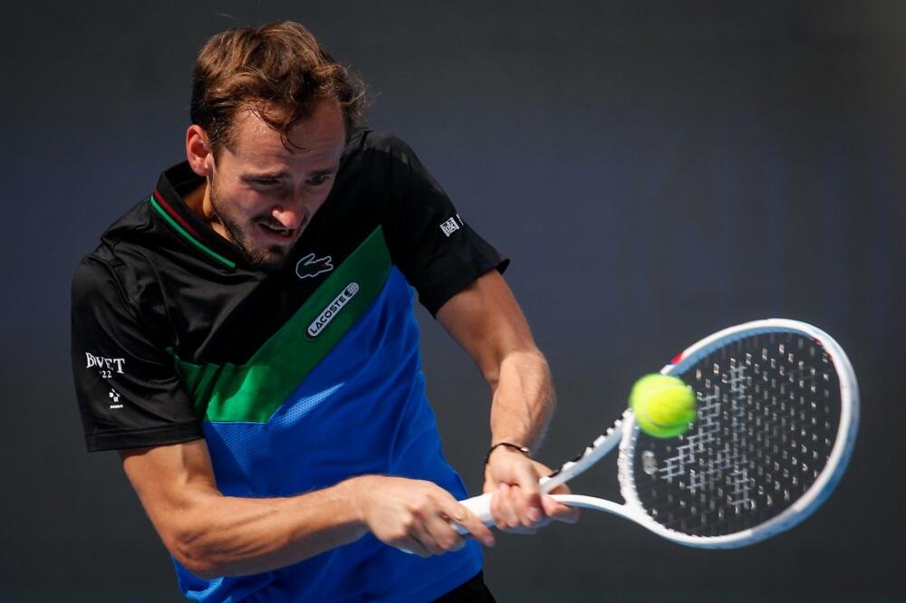 MEDVEDEV U NOVOM FINALU: Pao je Cicipas!