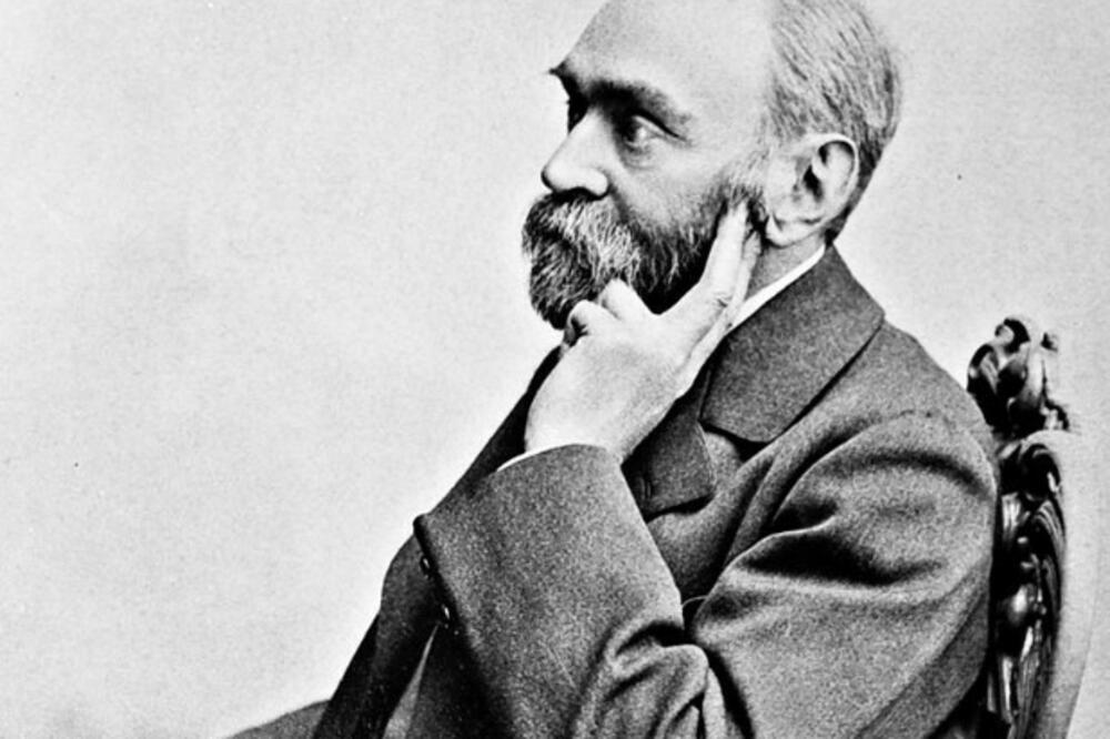 ZVALI GA GENIJEM SMRTI, PRVO GA MRZELI, A POTOM SLAVILI: Ostao upamćen po STRADANJIMA, a znate li KO JE U PITANJU?