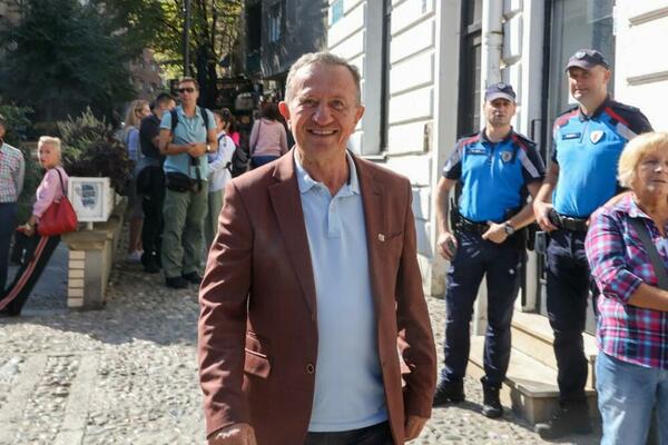 ŽIKA ŠARENICA JE TADA ROĐENU ŽENU ZATEKAO U STANU SA ŠVALEROM: Dobio čak i BATINE, sve se KOBNO završilo