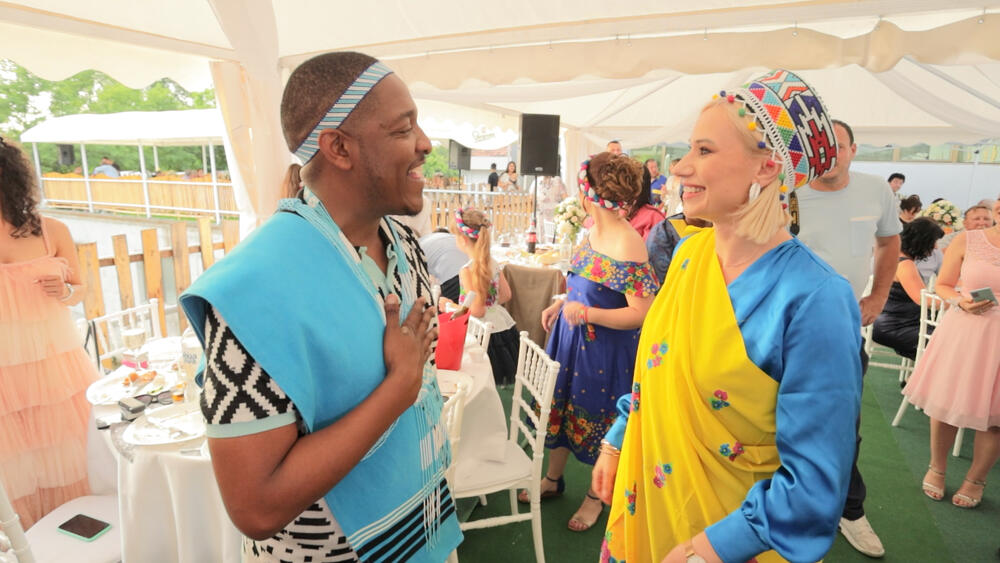 Voditeljka u zanimljivom izdanju