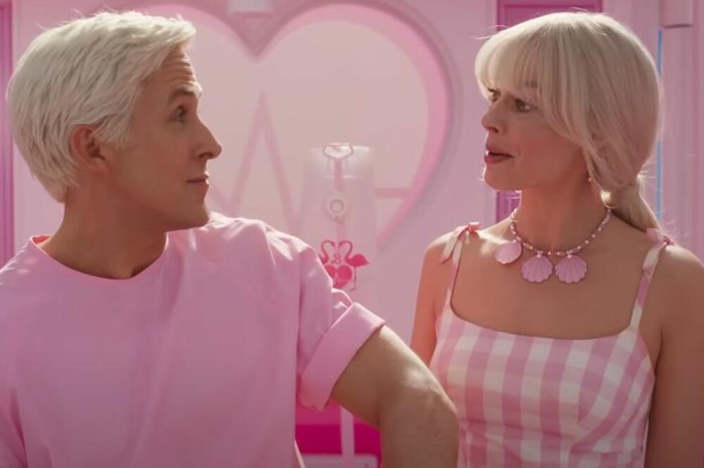 RUSI POLUDELI ZA RUŽIČASTIM SVETOM: Film "Barbi" stigao u najveću zemlju sveta - uprkos jakim ZABRANAMA