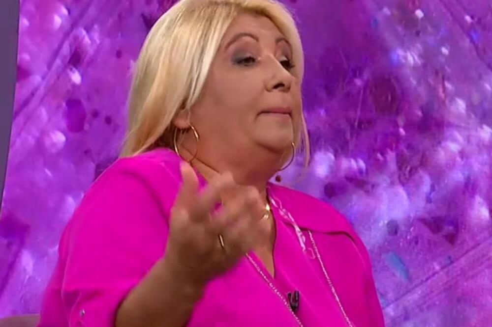 GDE ONA STANE, TU TRAVA NE RASTE! ŠIKICU I DAN DANAS SVI ŽIVI TRAŽE: Nekada je PEVALA po STOLOVIMA u kafani