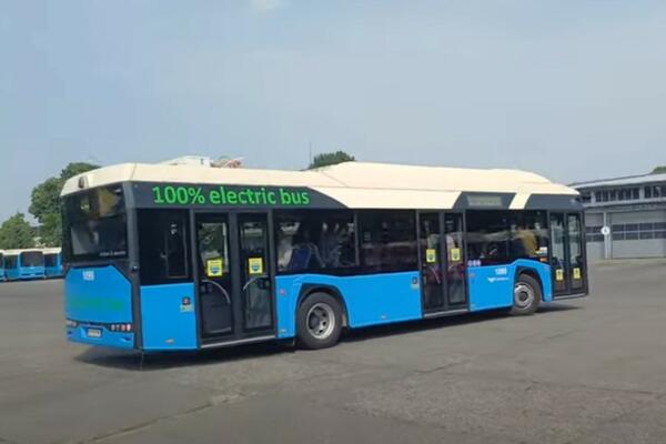 KOŠTAJU 7.500.000 EVRA I NE ČUJU SE DOK IDU! Ovakve autobuse retko možete videti još negde sem u OVOM SRPSKOM GRADU