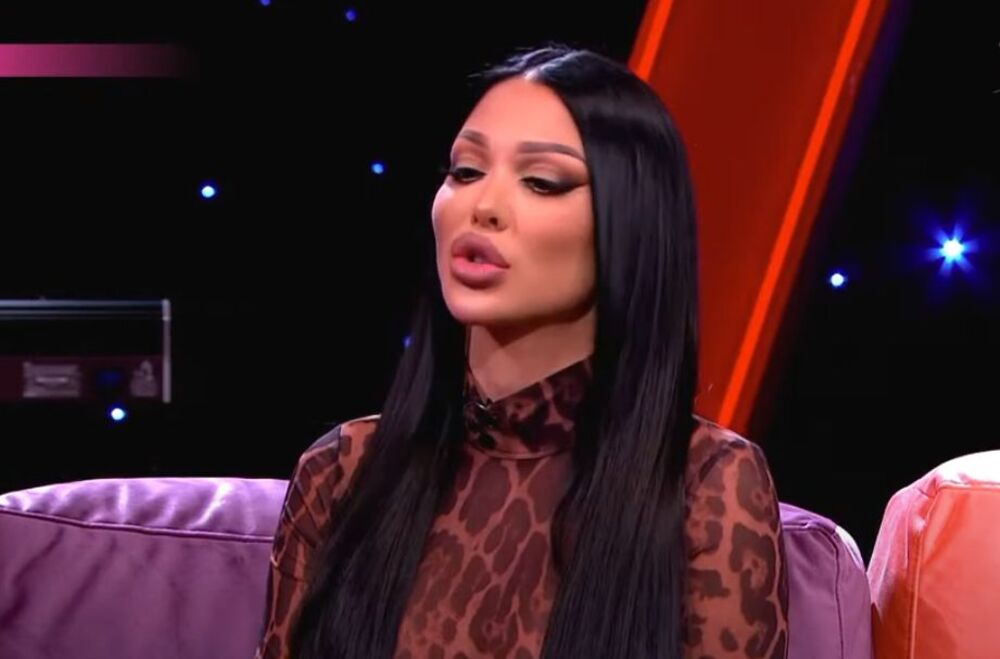 Maju Marinković čeka poklon nakon izlaska iz Elite