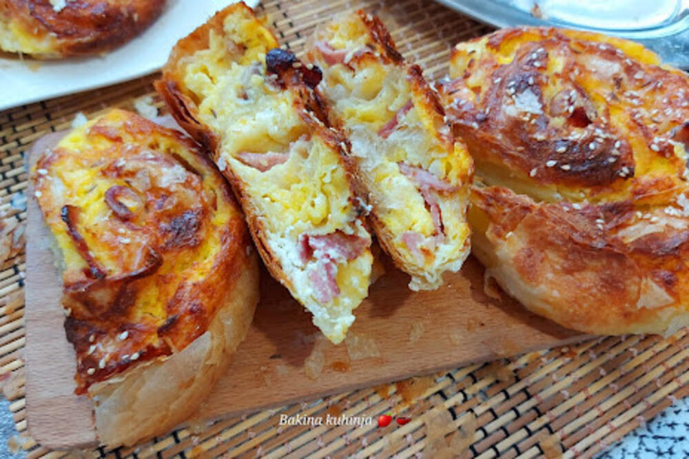 NAJBOLJA KUVARICA MEĐU SRPSKIM BAKAMA DALA RECEPT ZA PUNJENU PITU: Ako je poslužite za DORUČAK bićete SITI ceo dan