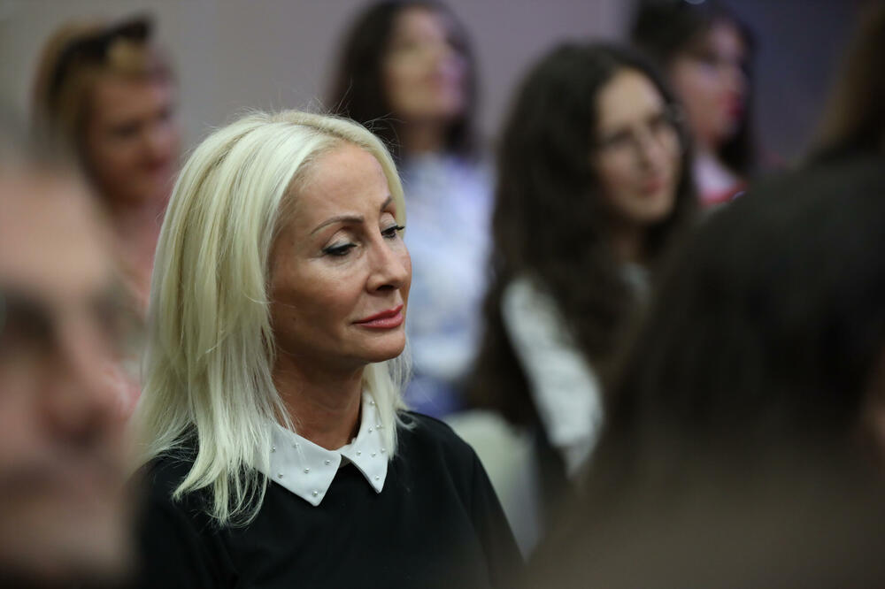 Posle toliko godina rešila da progovori: Ovo je Simonidu Milojković oskatilo, nož u leđa joj je zabio bitan čovek