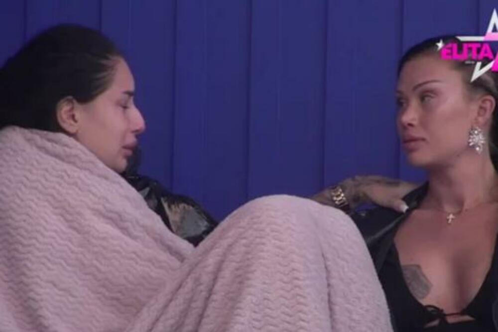 UČISNICI ELITE NAGLO OPADA KOSA I LICE OTIČE: Zdravlje joj se naglo POGORŠALO, uskoro je izvode NAPOLJE!?