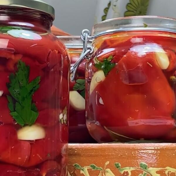 Ovako se pravi zimnica kojoj niko ne može da odoli, svaki zalogaj vraća u detinjstvo! Domaćice, zapišite recept