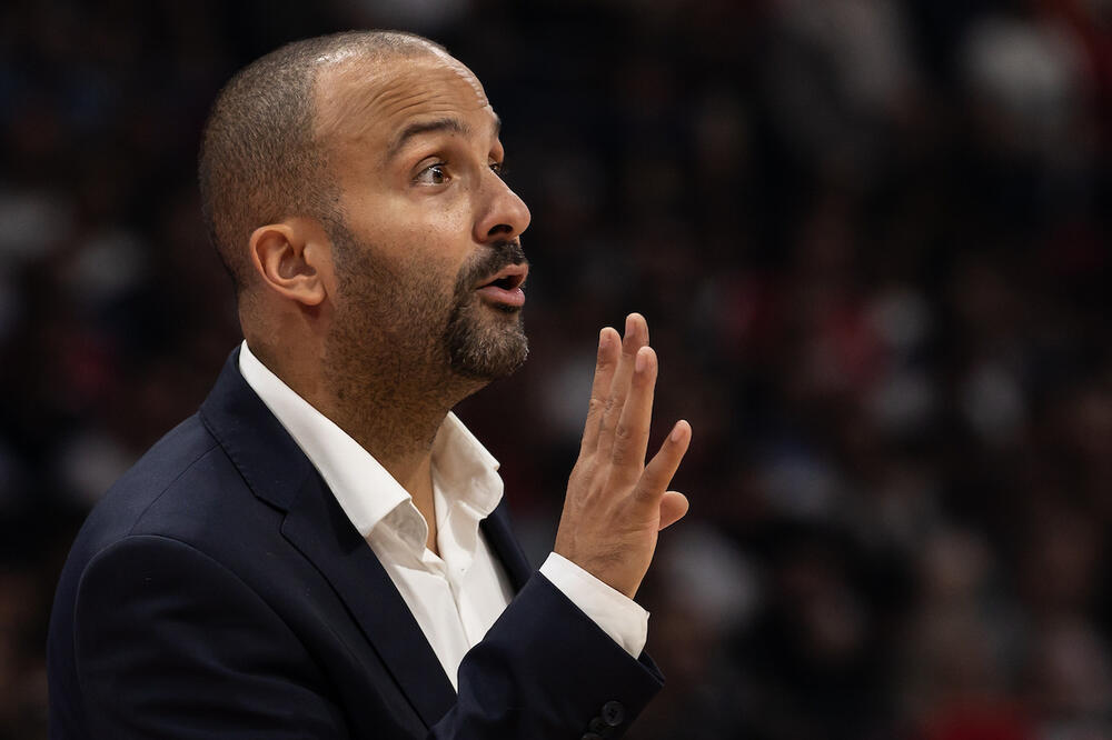 TRENER ASVELA "U BUNILU": Nije znao šta da kaže posle debakla protiv Partizana!