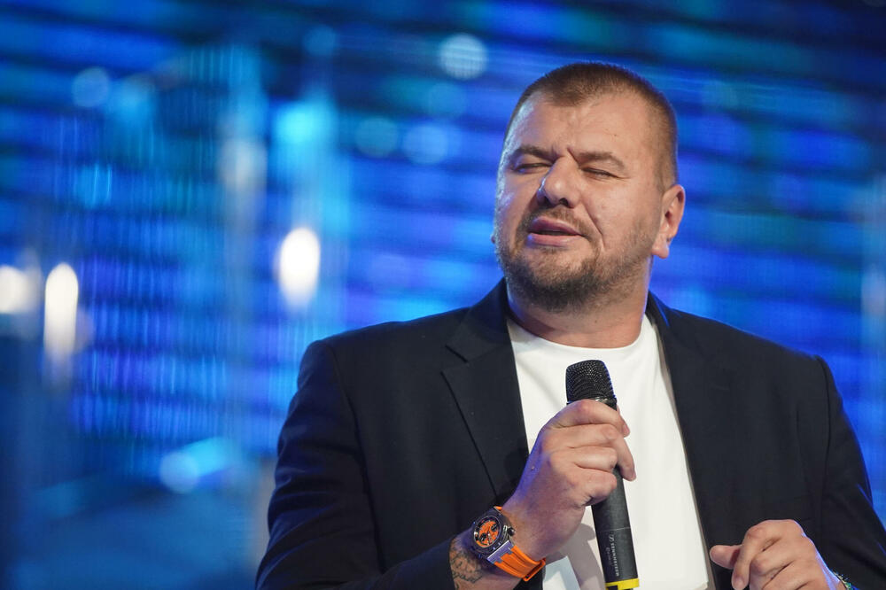 ODAKLE MU TOLIKE PARE? Janjuš otkrio koliko je potrošio u poslednje 4 godine, CIFRA JE OGORMNA, ČISTA NEVERICA