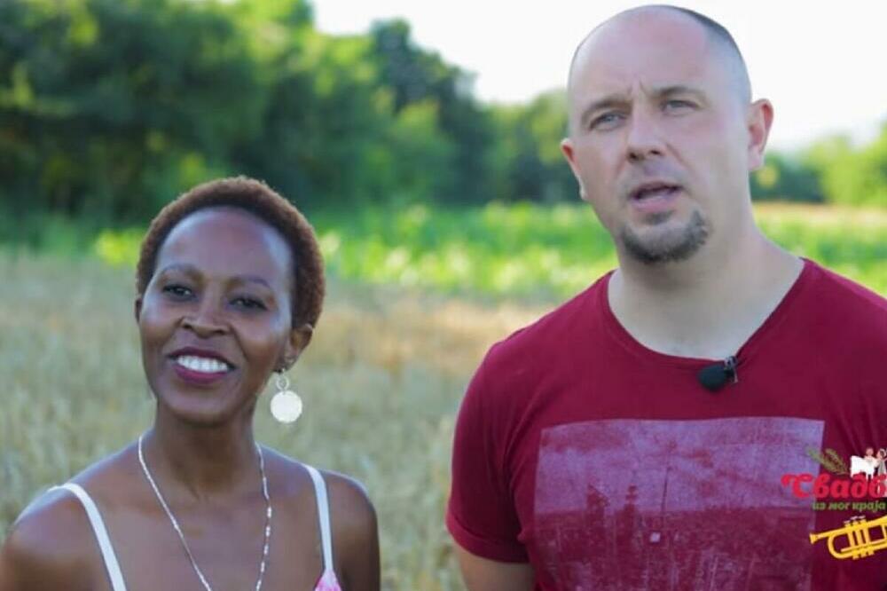 ALEKSANDAR DOVEO LEPU AFRIKANKU U POŽAREVAC: O njihovoj svadbi u Toponici priča CELA SRBIJA, evo i zašto