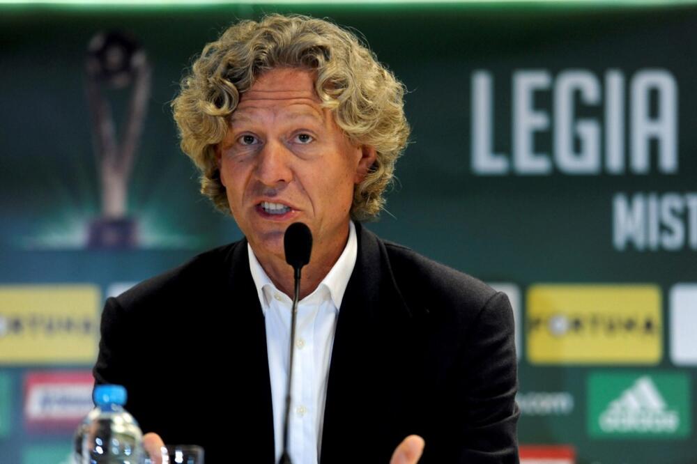 "AKO PANKOV NE IZAĐE, UPADAMO!" Predsednik Legije: "Nije REDAR povređen, bacili mi telefon i BRUTALNO me udarili!"