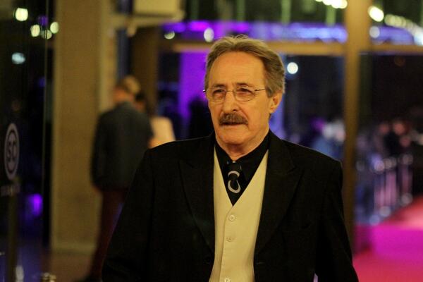 VUKAŠINA IZ SREĆNIH LJUDI SVI SMO OBOŽAVALI, A OVO NIKO NIJE ZNAO: Ovaj POZNATI MUŠKARAC je oženio njegovu ĆERKU