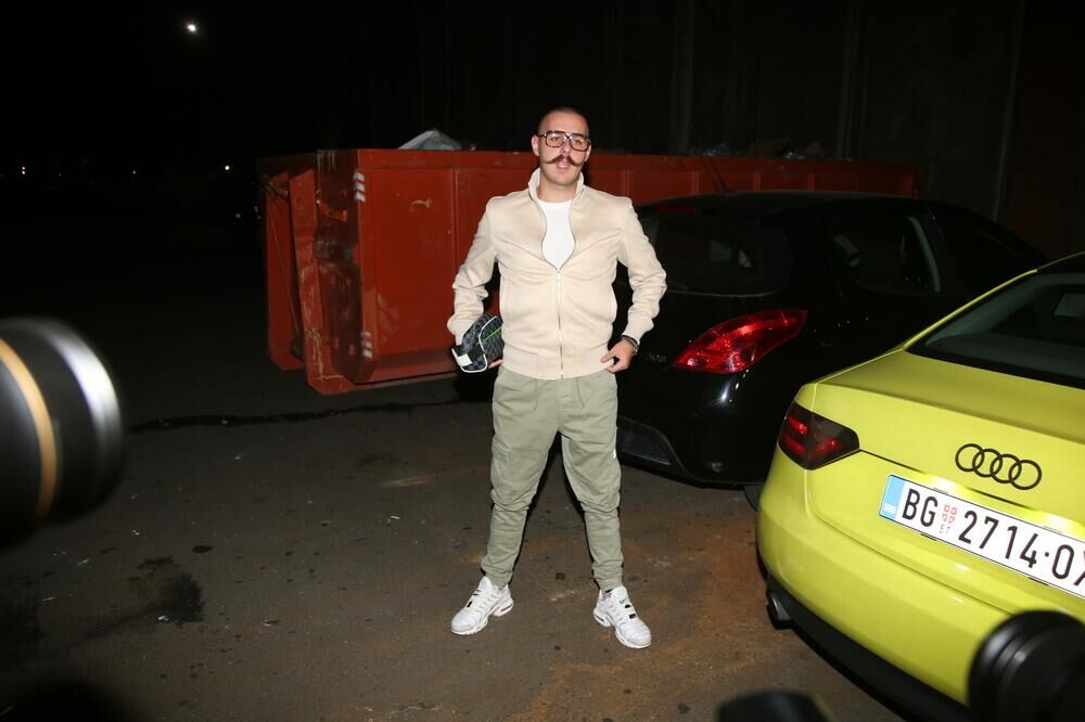 Pljugica o novim pesmama