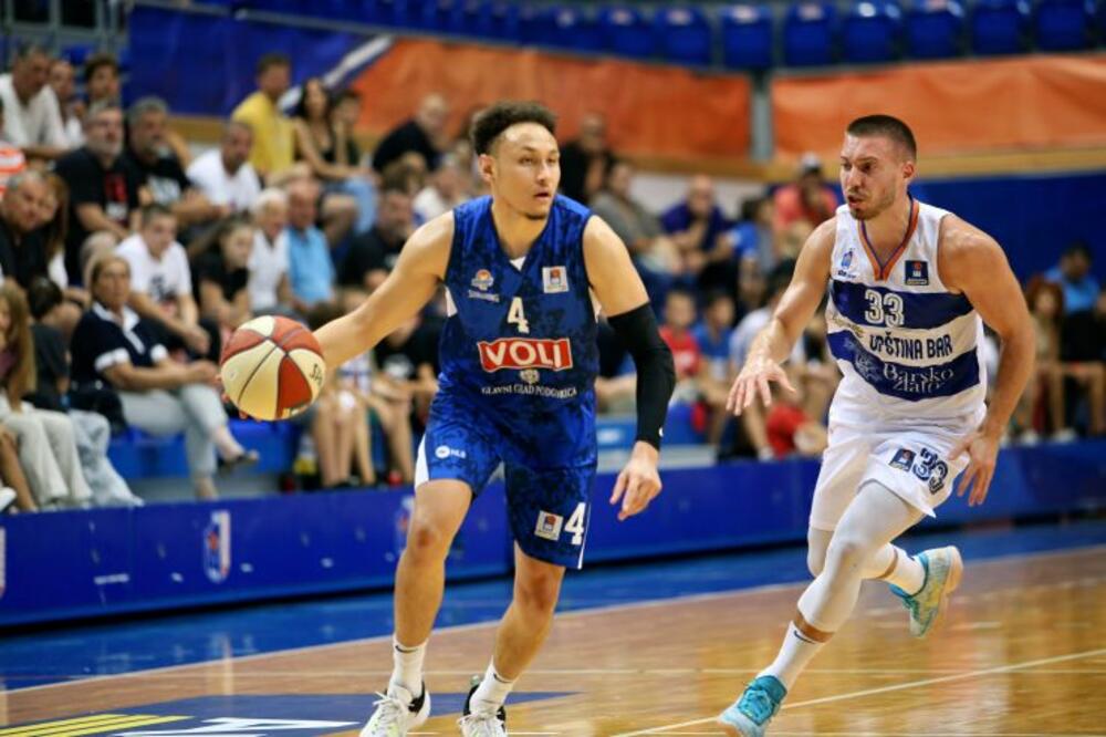 LUD MEČ U BARU: Mornar izveo 22 bacanja više, Budućnost pobedila sa +26!