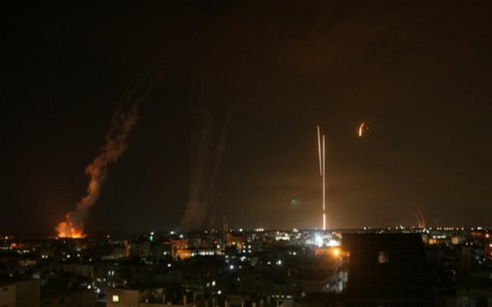 Raketni napad na Izrael 
