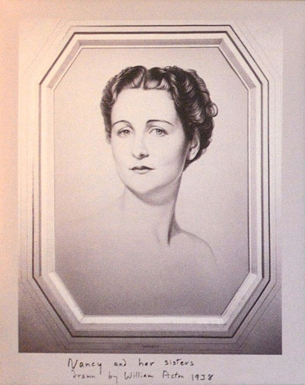 Nensi Mitford