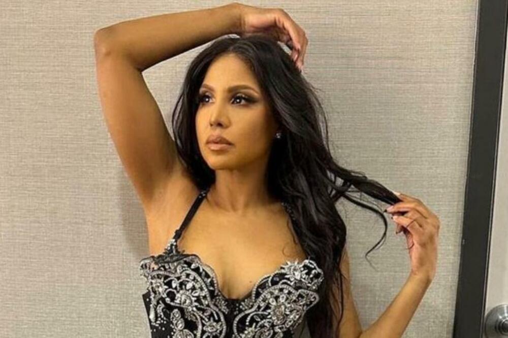 TUŽNA PRIČA POZNATE PEVAČICE ZA KOJU NISTE ZNALI: Ceo život se bori sa OVOM BOLEŠĆU, dva puta je BANKROTIRALA...