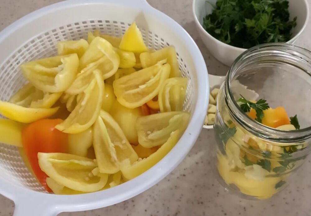 Paprika somborka i peršun