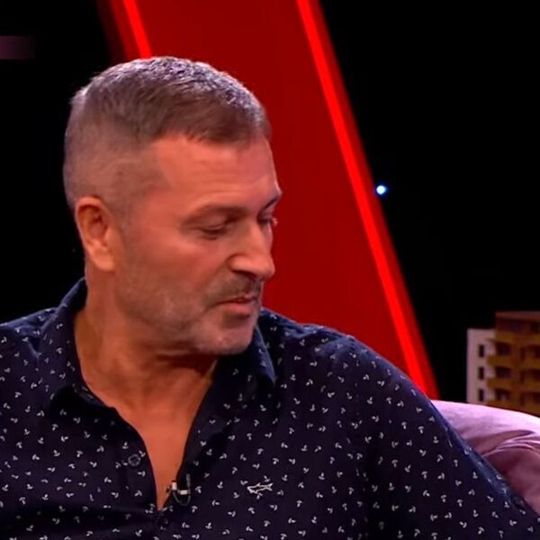 "UHVATILA ZA GUŠU I REKLA DA ĆE SVE POBITI": Pevačice se POTUKLE u emisiji, a ON STRADAO!