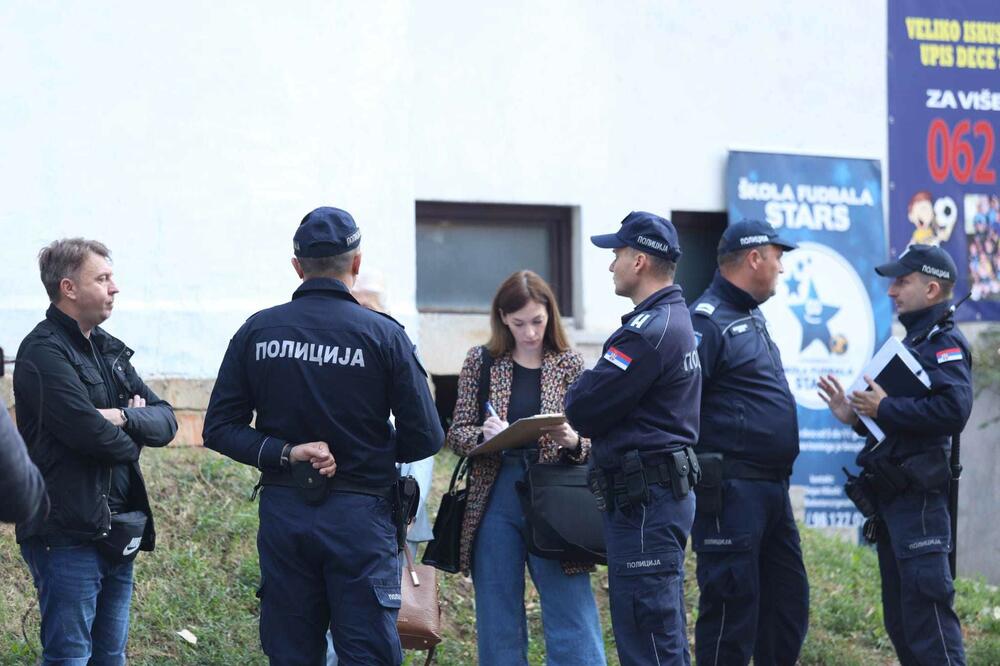 LJUDI U STRAHU OD ISELJENJA SE OKUPILI U CENTRU BEOGRADA: Sumnja u izvršitelje stvara STRES i na početku Nove!