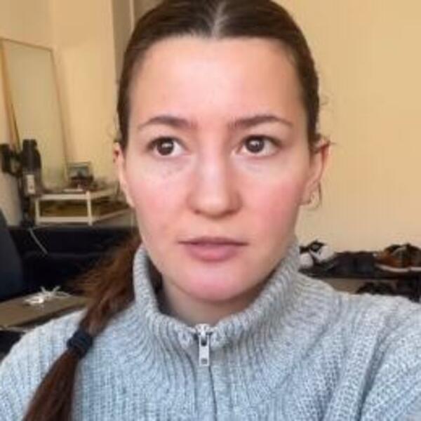 PRESELILA SE U NOVI STAN I NOĆU PROŽIVLJAVALA UZNEMIRUJUĆE SCENE: Onda je DOBILA PORUKU koja je SVE RAZOTKRILA