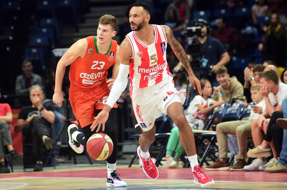 Adam Hanga na utakmici Crvene zvezde i Cedevita Olimpije