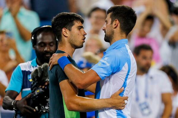 ALKARAZ SVRGNUO ĐOKOVIĆA: Novak je "bivši"! (FOTO)