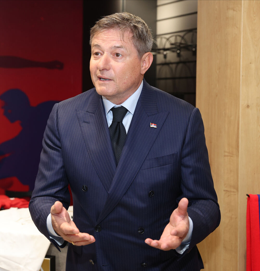 Dragan Stojković Piksi