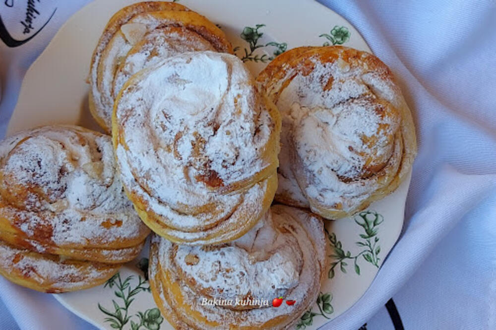 NAJBOLJA SRPSKA KUVARICA OTKRILA RECEPT ZA ČUVENO ČVOR PECIVO: Pola domaćica ni ne zna ŠTA JE, a bitno kao AZBUKA