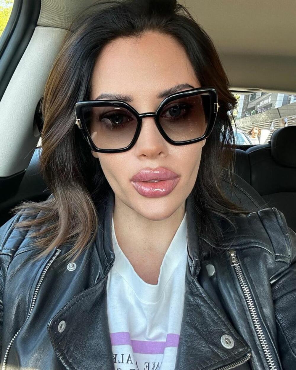 Objava  Mine Naumović