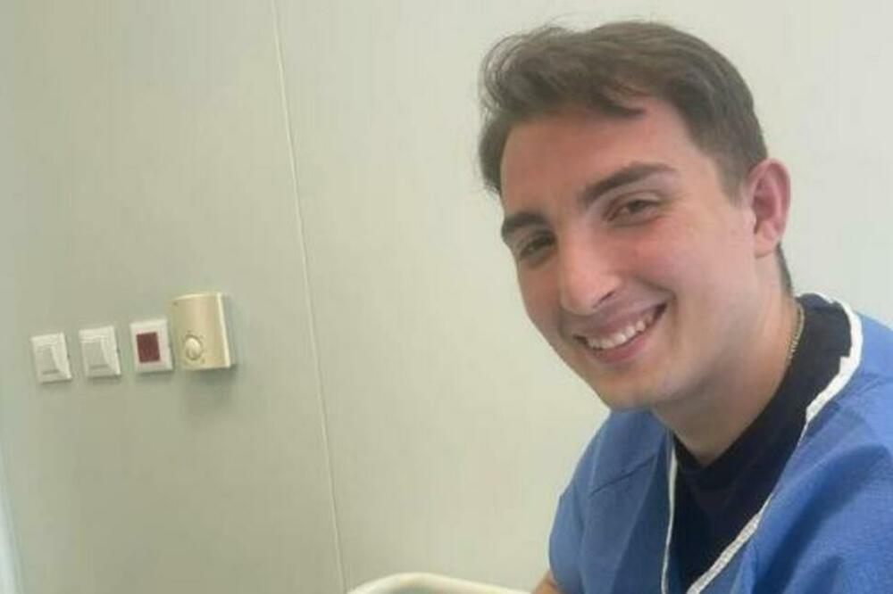 PEVAČ IZ ZVEZDA GRANDA OBJAVIO NAJRADOSNIJE VESTI: Postao je otac, evo kog je pola BEBA, a ima POSEBNO IME (FOTO)