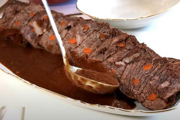 PAŠTICADA NA DALMATINSKI NAČIN ĆE OSVOJITI SVE SRBE: Znaju PRAVU CAKU za nju, ovako je niko od nas NE SPREMA