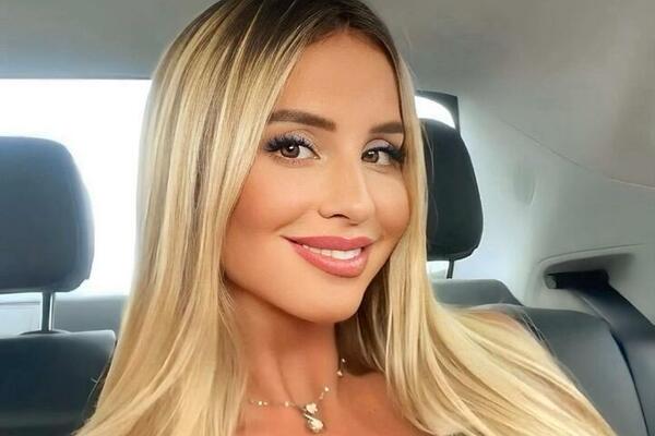 "JADNIČAK SE BORIO ZA ŽIVOT": Voditeljka Marija raskopčala HALJINU, gost pao u TRANS - pokazala čime RASPOLAŽE