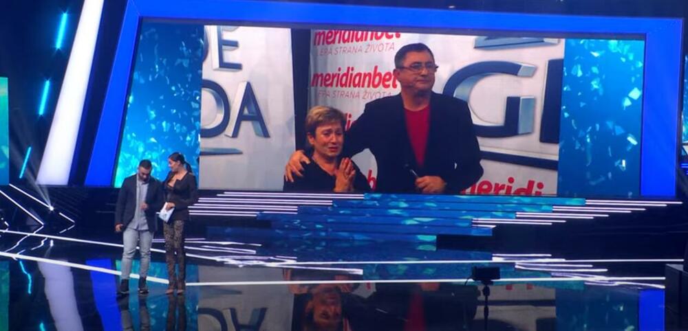 On je izvođenjem numera 'Sin', Šerifa Konjevića, i 'Pesma,' Šabana Šaulića, osvojio simpatije žirija koji ga je nagradio sa šest glasova