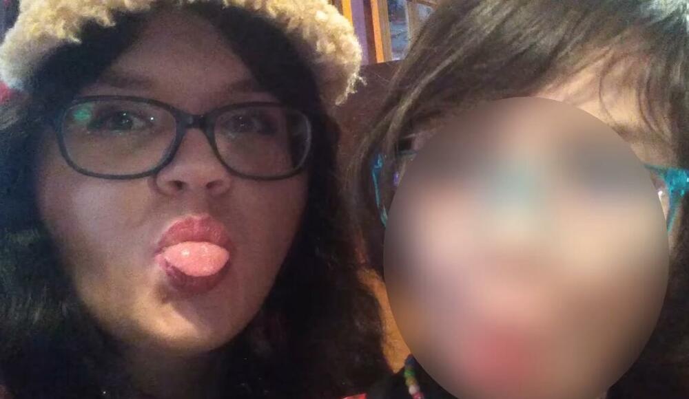 Prevarena žena sa svojim detetom