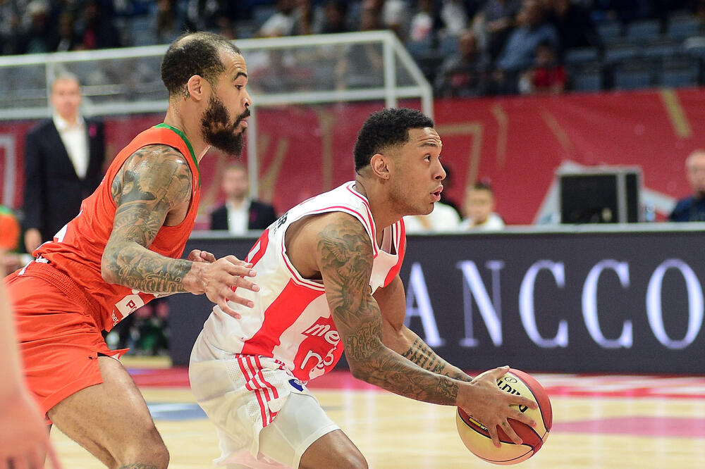 Jago Dos Santos (desno) na utakmici Crvene zvezde i Cedevita Olimpije
