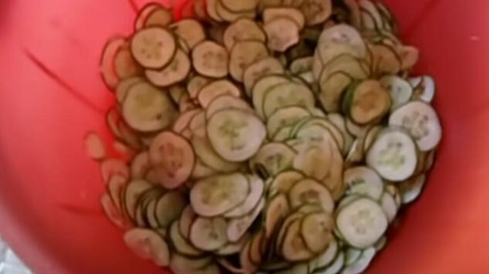 Isečeni krastavčići