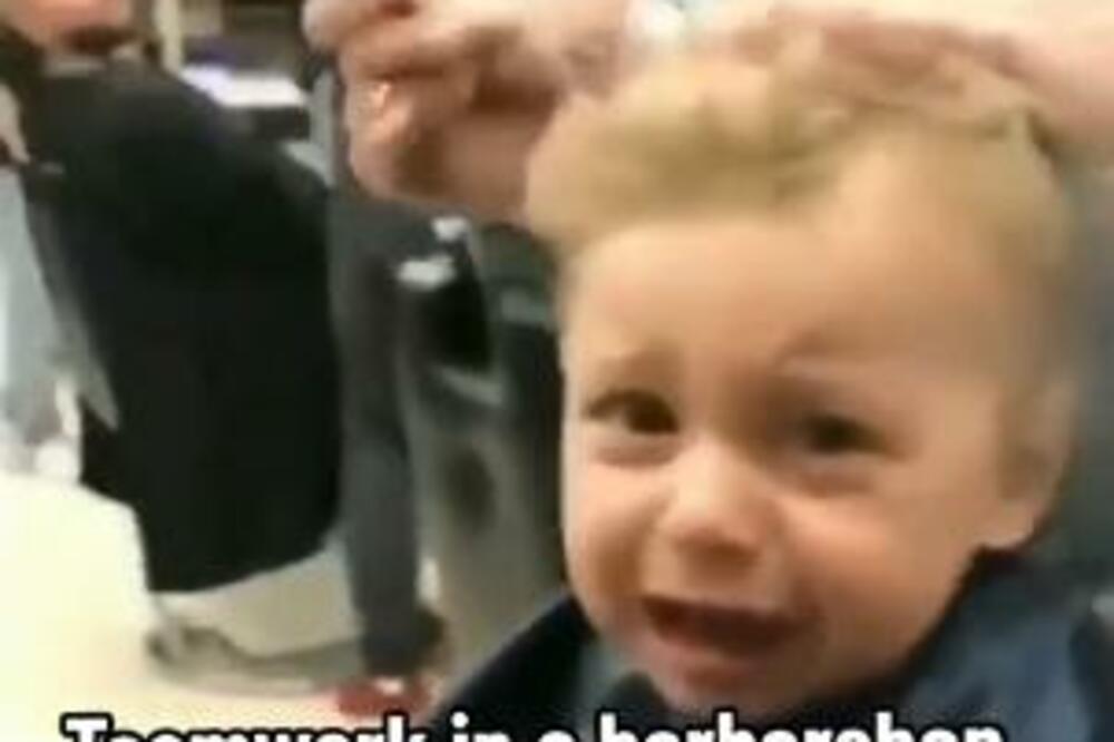 ODVEO SINA PRVI PUT NA ŠIŠANJE, A ON JECAO U SUZAMA: Reakciju ljudi iz frizerskog salona NIKO NIJE OČEKIVAO (VIDEO)