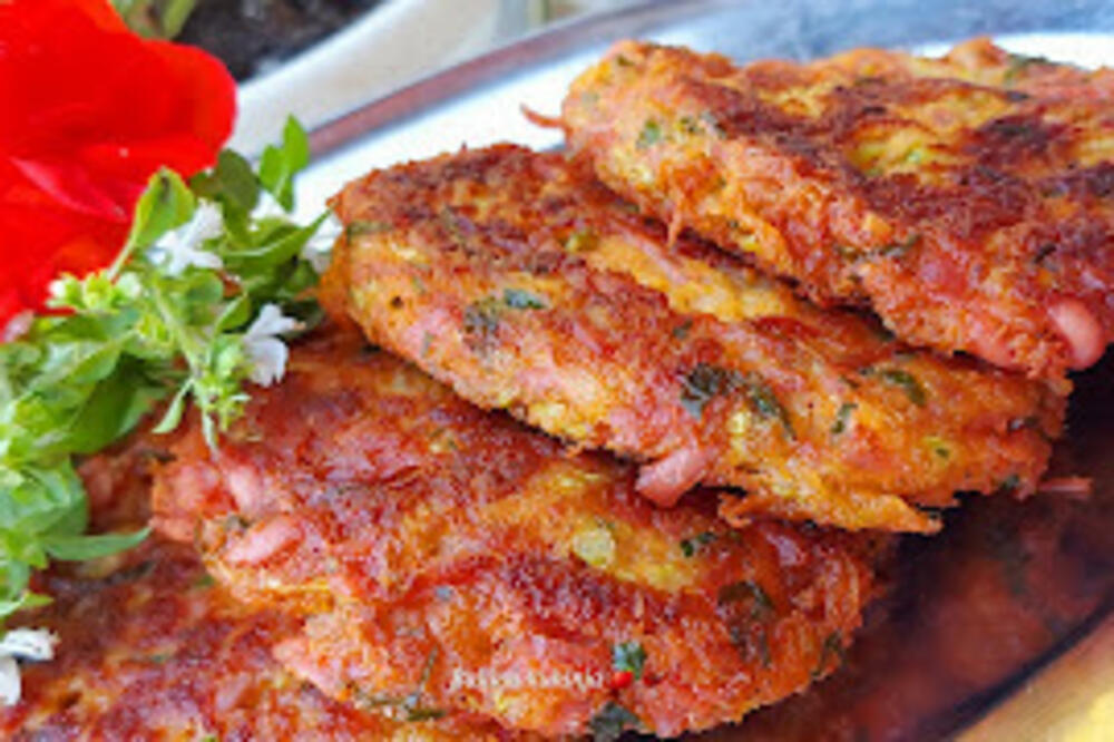 RECEPT ZA SOČNE PLJESKAVICE BEZ MLEVENOG MESA, UKUS KIDA: Baka otkrila kako ih sprema i čak BUDU BOLJE od PRAVIH