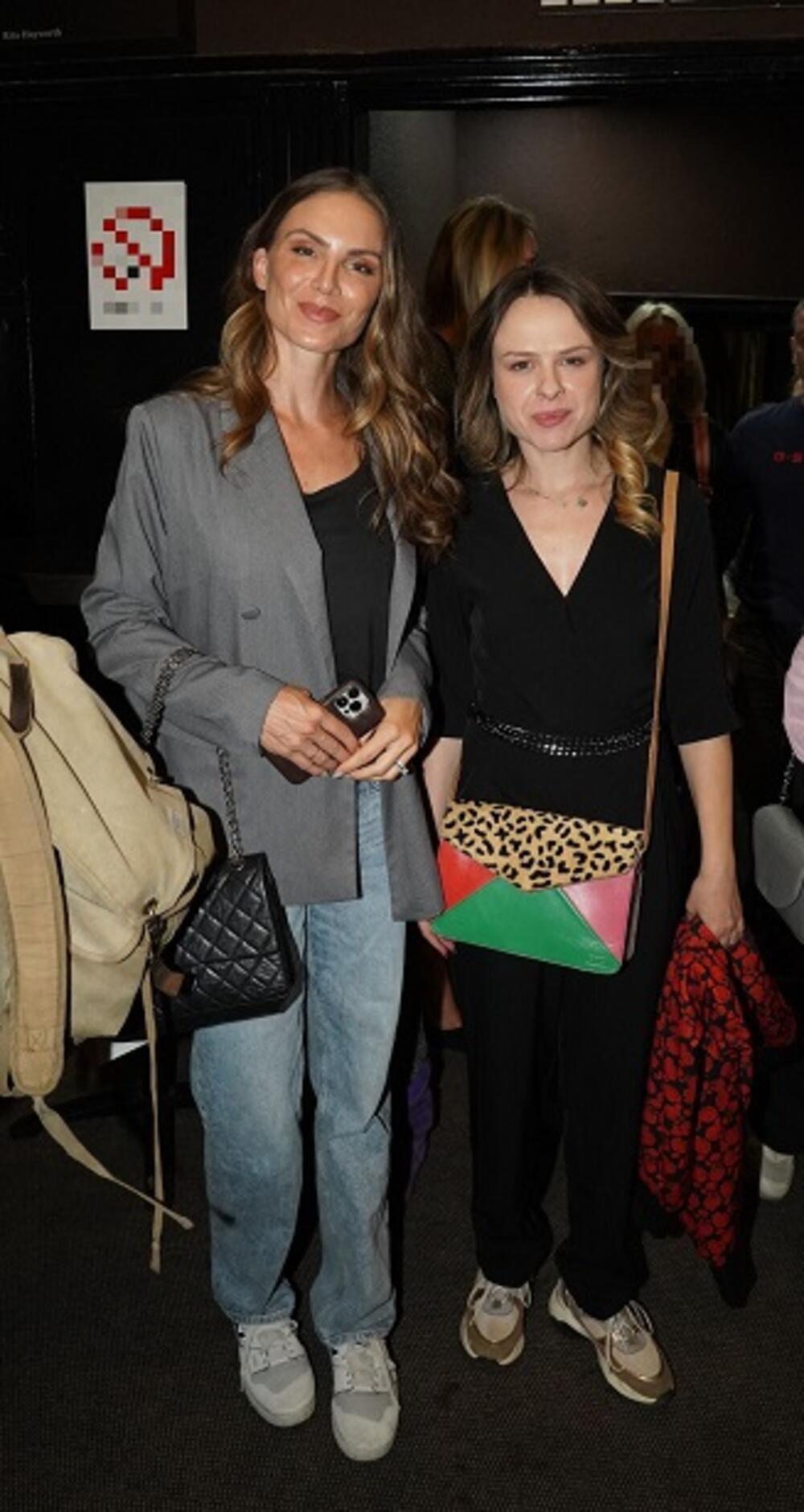 Nisu skidale osmeh sa lica