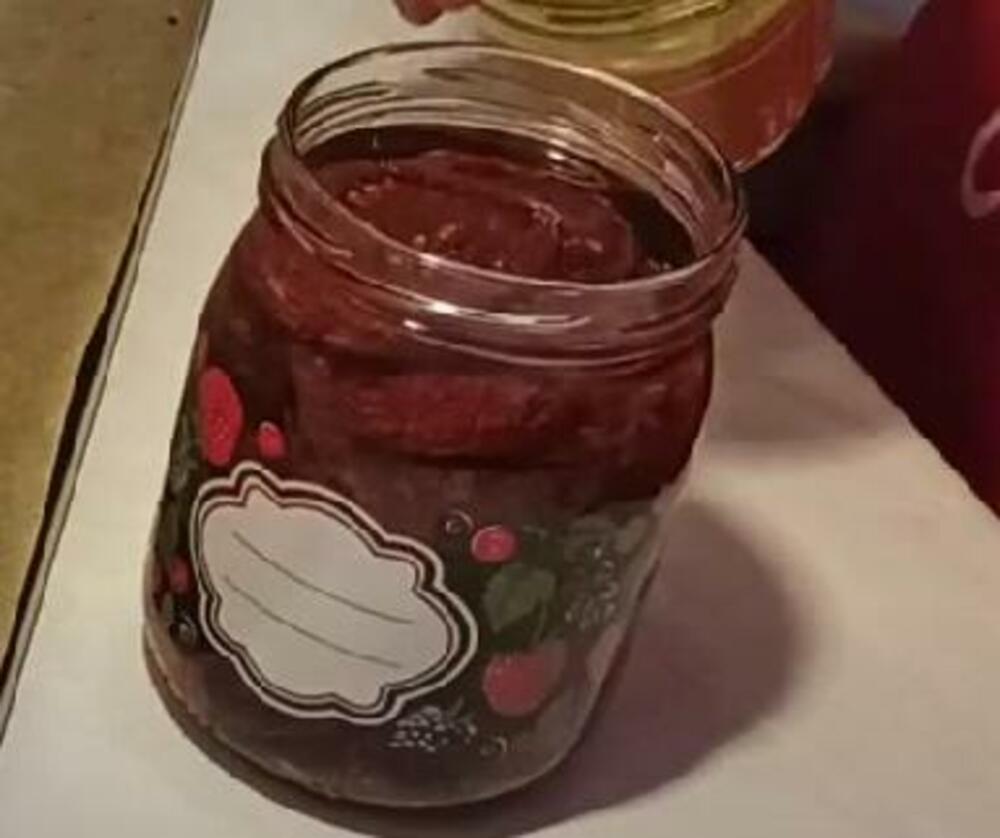 Sušeni paradajz iz rerne u tegli