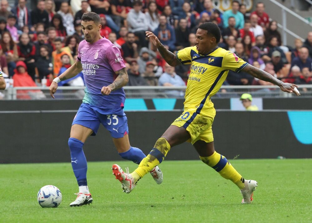 Rade Krunić (levo) na utakmici Milaan i Verone