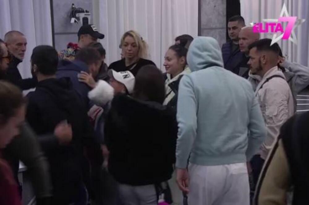 PA, ZAR NA BOŽIĆ? VODITELJ saopštio konačnu ODLUKU, da li ste ovo OČEKIVALI DA ĆE SE DESITI U ELITI?