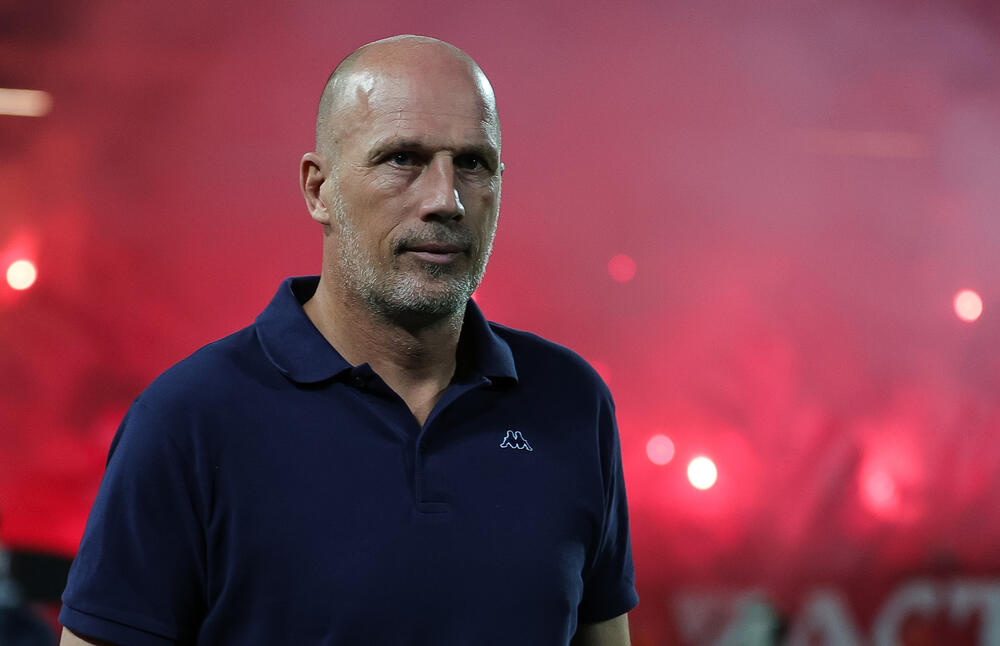 Filip Klemon kao trener Monaka na utakmici protiv Crvene zvezde u Beogradu