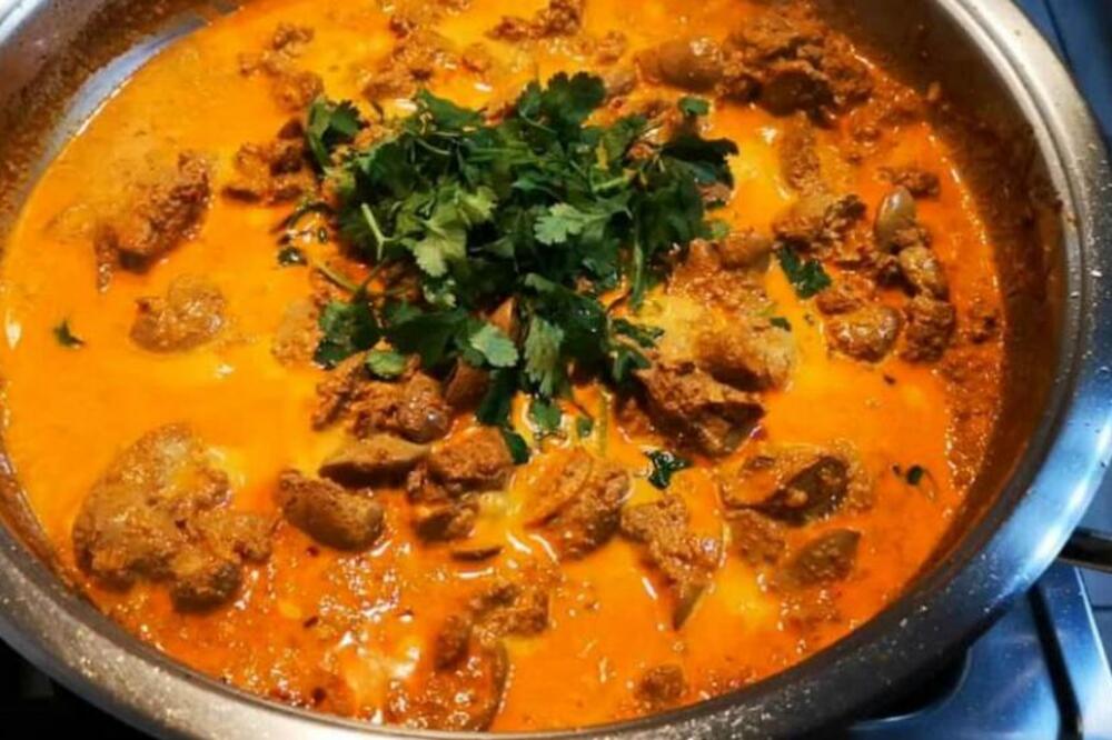 Zbog ovog kuvanog jela, krv će vam strujati kroz telo: Greje vas u hladnim danima, a ukus se teško zaboravlja